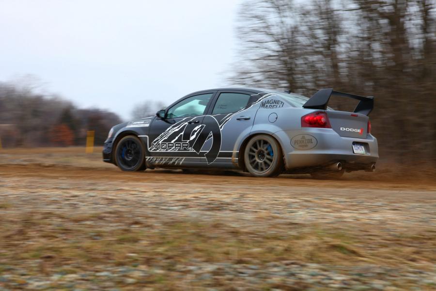  Dodge Avenger Rally Car by Mopar 2011 года  (фото 3 из 7)